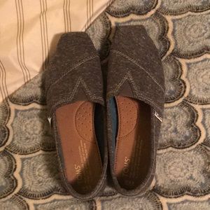 Heather Grey Toms 👣 NWOT